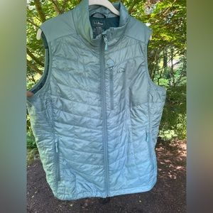 LL Bean XL Women’s packable vest